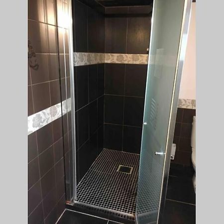 Bel Appartement En Rez De Jardin, 10Min Centre Et 300M Quais De Seine Wifi Руан Екстериор снимка
